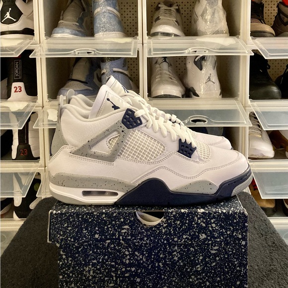 Air Jordan 4 Retro “Midnight Navy” - Picture 4 of 4